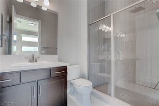 Building Photo - 86 Pristine Glen St