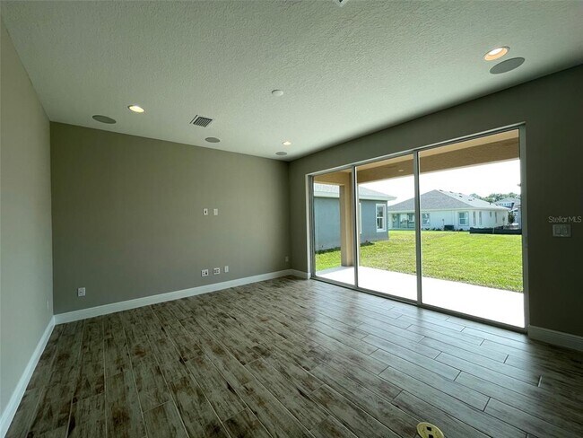 Building Photo - 5404 Tagalong Pl