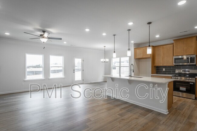 Building Photo - 9437 Cavalier Wy