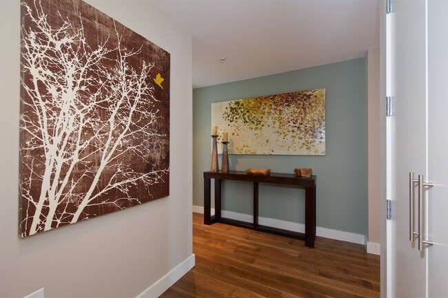Building Photo - Ultimate Luxury Living: Fully Furnished Co...