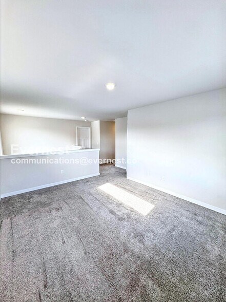 Building Photo - 13312 183rd St Ct E