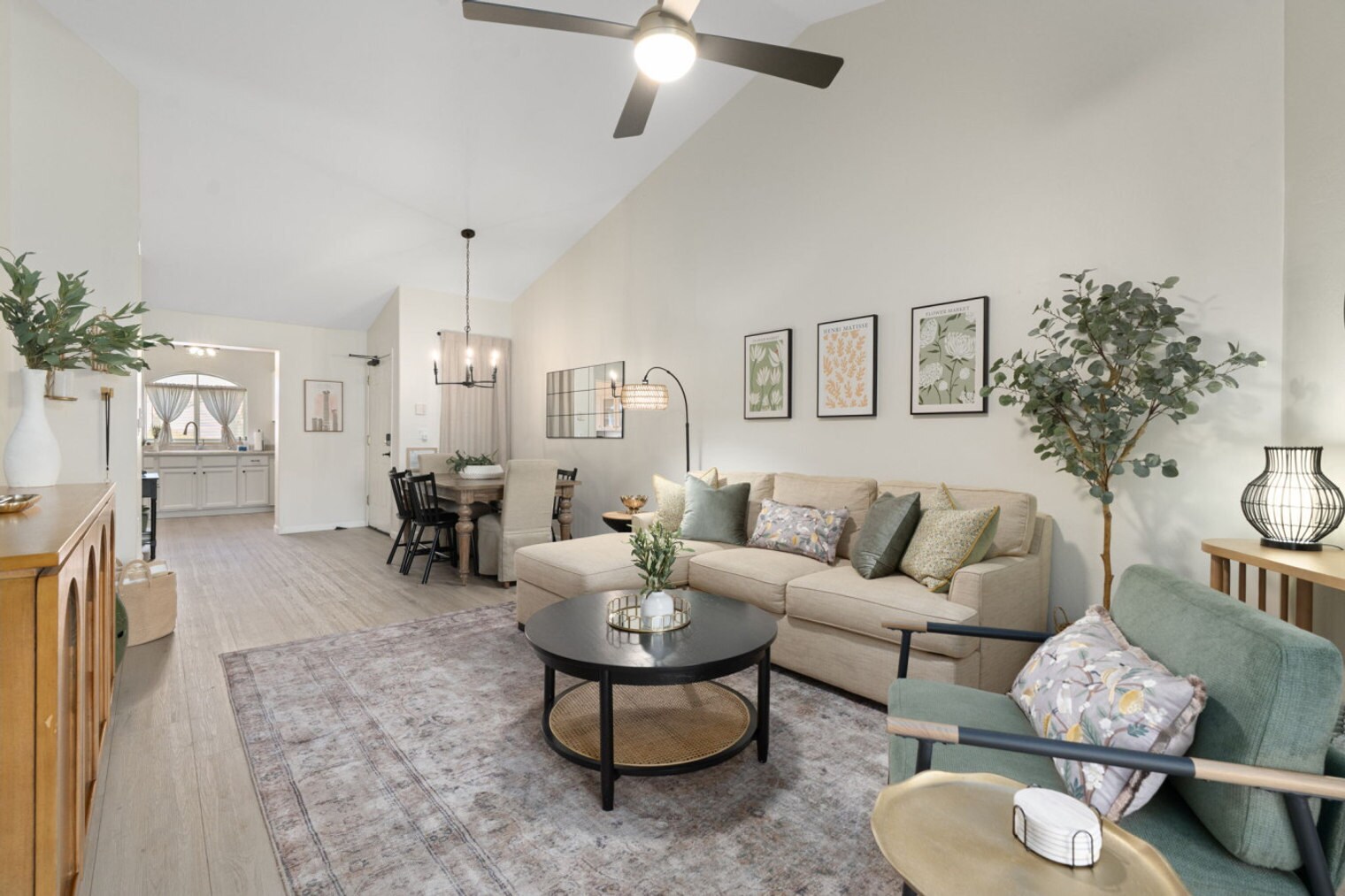 Building Photo - 10401 N 52nd St