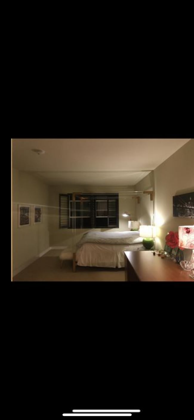 Building Photo - 7100 Playa Vista Dr