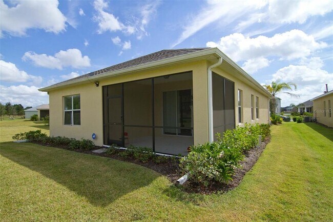 Building Photo - 12256 Longview Lake Cir