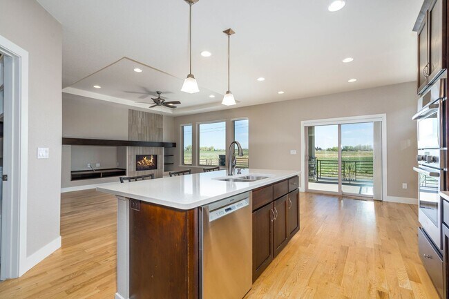 Building Photo - 6928 Summerwind Ct