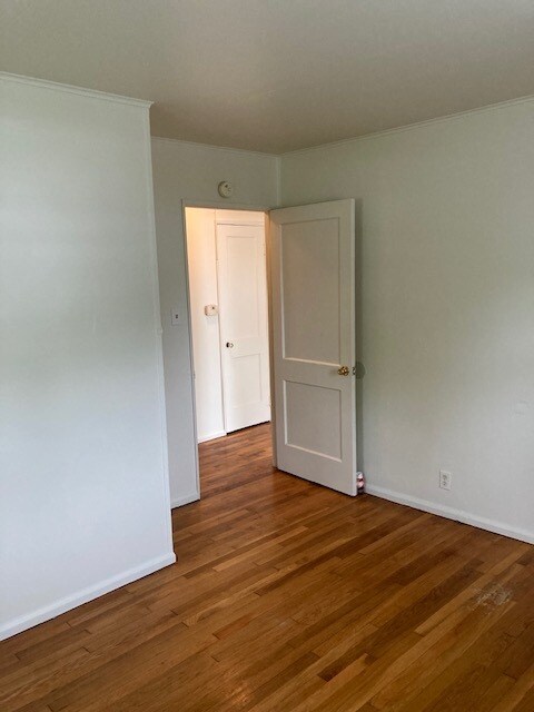 Building Photo - 1210 N Goodlet Ave