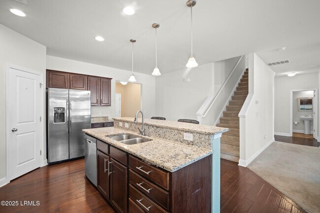 Building Photo - 13 Brasstown Way