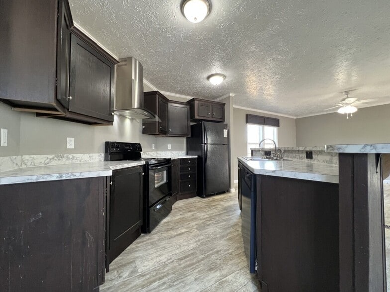 Primary Photo - 300 Caseybrook Ct