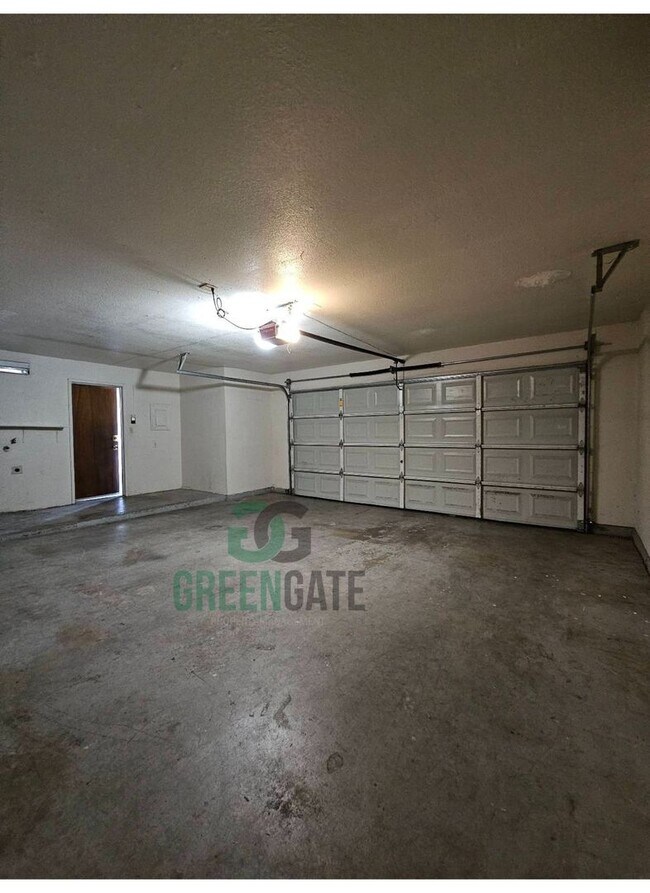 Building Photo - 3116 Kounias Dr