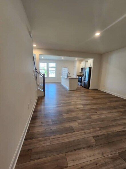 Building Photo - 4919 Caddis Bnd