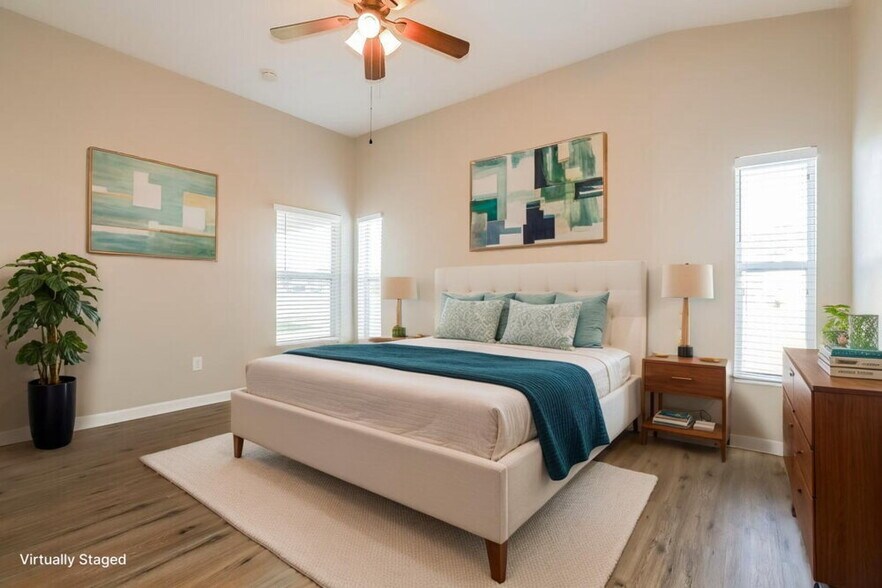 Building Photo - 11424 Misty Isle Ln