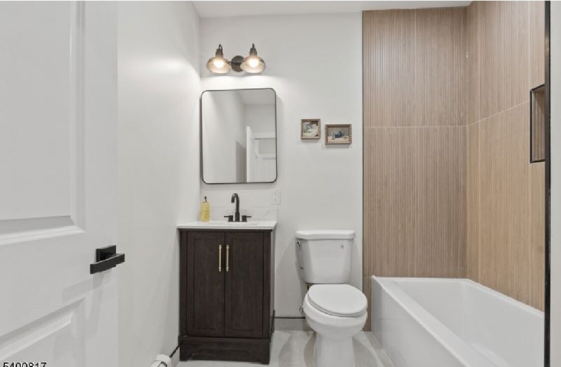 Building Photo - 180 N 12th St