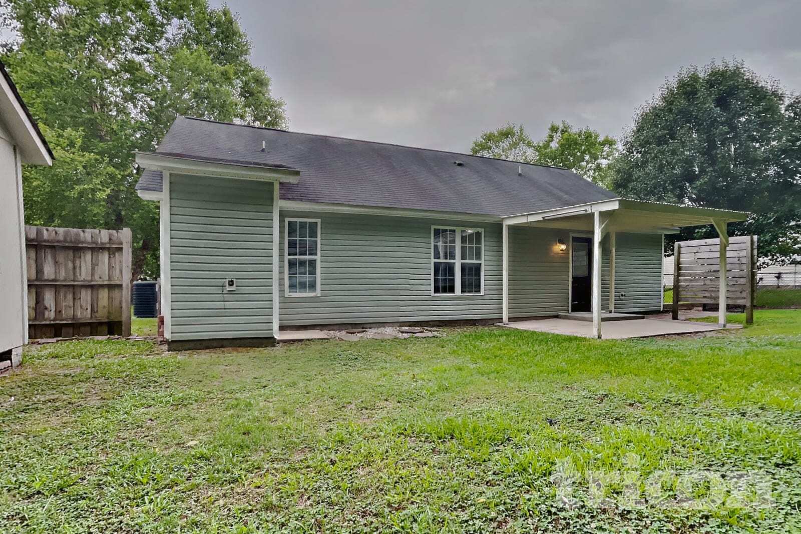 Building Photo - 241 Gray Ghost St