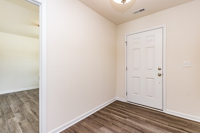 Building Photo - 3309 Slippery Elm Dr