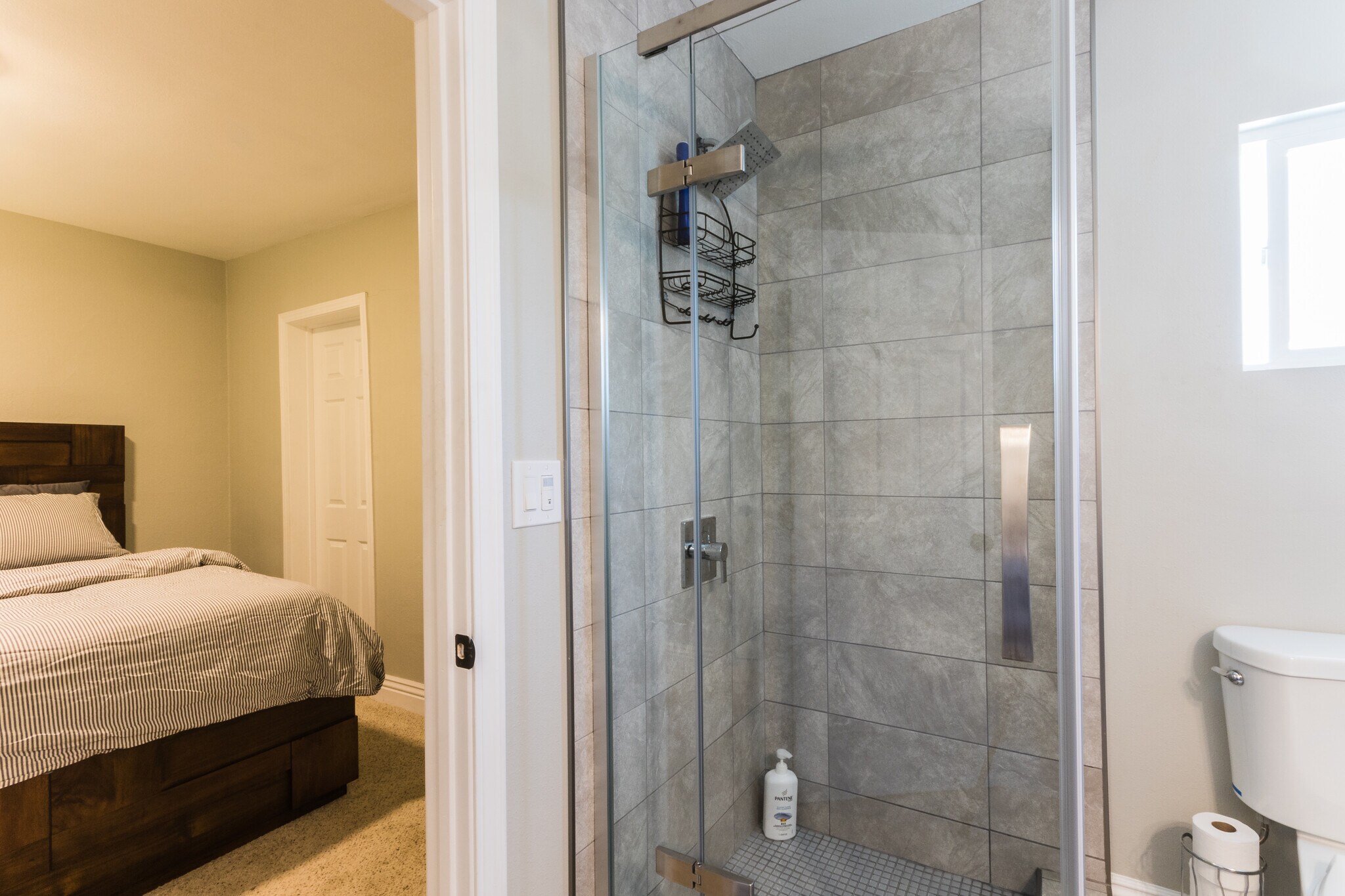 Building Photo - 5357 Virginia Ave