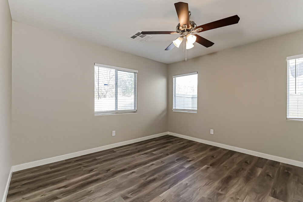 Building Photo - 5954 Sleepy Fawn Dr