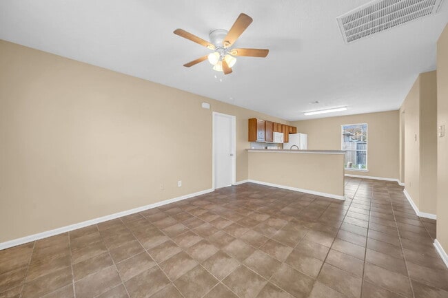 Building Photo - Charming single story 3-bedroom, 2-bath home nestled in a quiet, well-established neighborhood in...