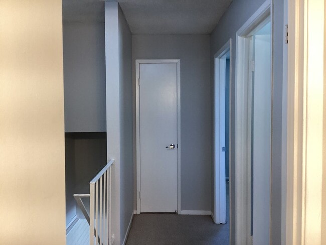 Building Photo - 460 W Alamos Ave