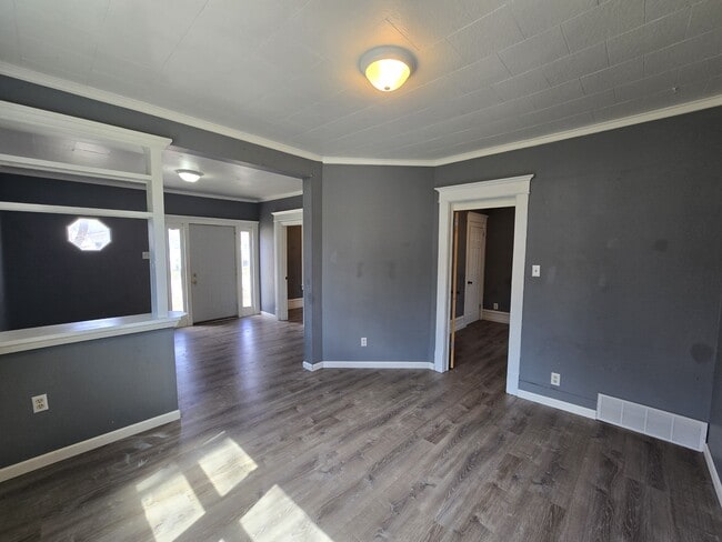 Building Photo - 1148 Columbia St