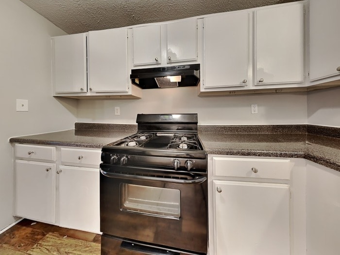Building Photo - 4784 White Oak Trail