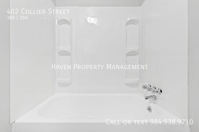 Building Photo - 402 Collier St