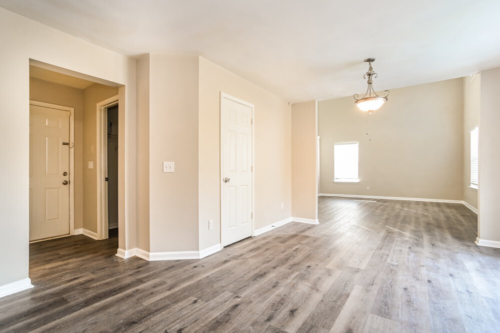 Building Photo - 1315 Ben Livingston Rd