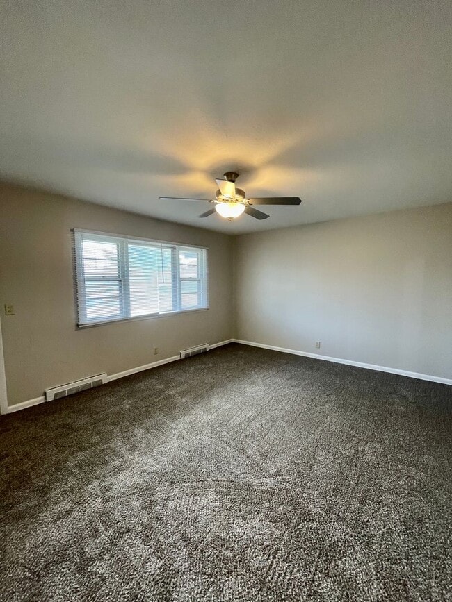 Building Photo - Cozy 3 Bedroom Home in SW Wichita