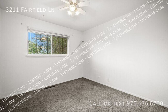 Building Photo - 3211 Fairfield Ln