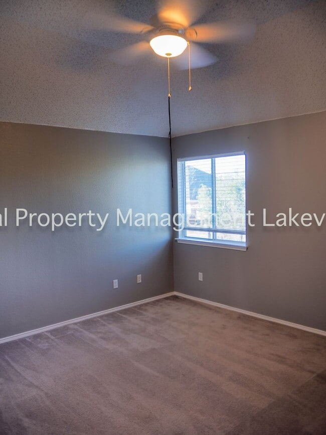 Building Photo - 7500 Waterside Pl