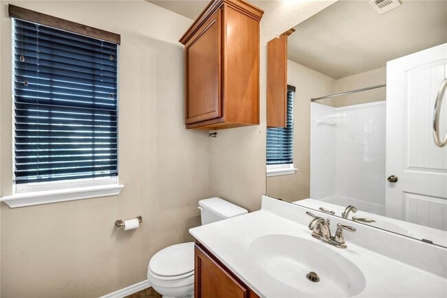 Building Photo - 1822 Enchanted Rock Dr