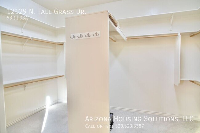 Building Photo - 12129 N Tall Grass Dr