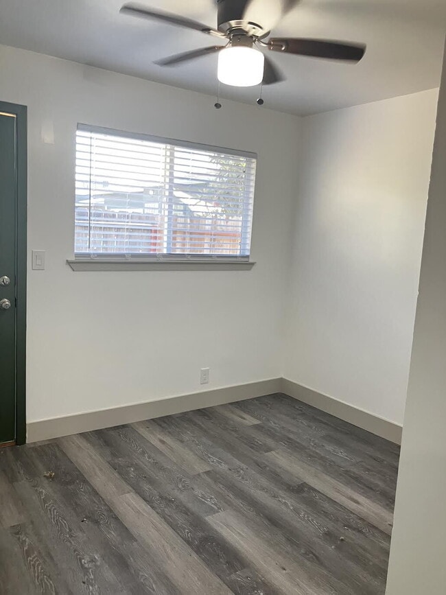 Building Photo - Multi-unit "Charming 2-Bedroom Retreat in ...