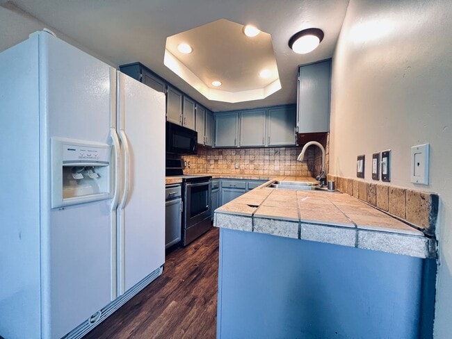 Building Photo - Santee 2 Bedroom Tamberly Townhouse for Rent