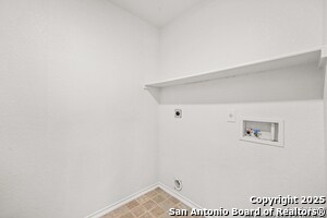 Building Photo - 8 Palomar
