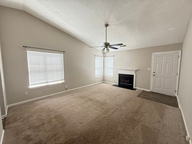 Building Photo - 4073 Settlers Hill Way