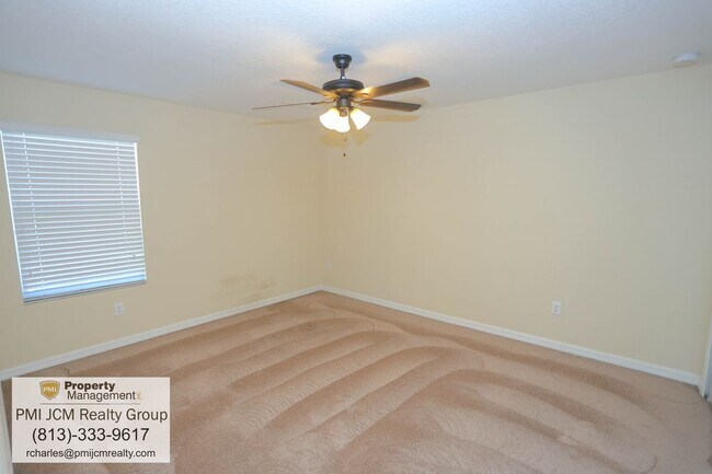 Building Photo - Move-In Special Captivating Lakeland Rental