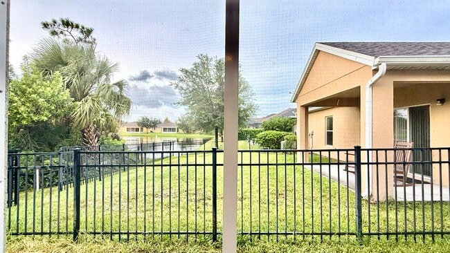 Building Photo - 1087 Osborne Ct
