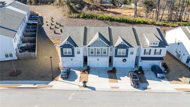 Building Photo - 2469 Honey Wy