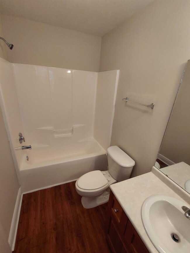 Building Photo - 3150 Sawtooth Dr