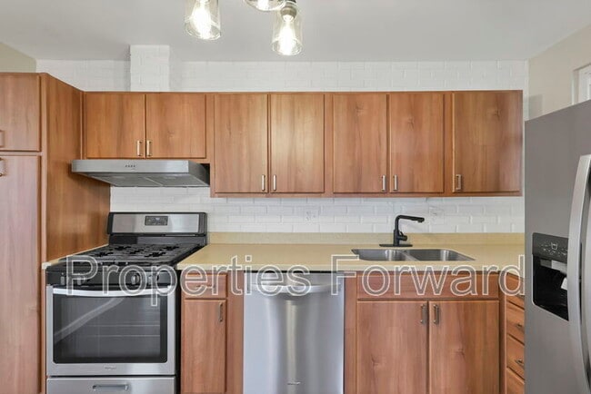 Building Photo - 2698 Kenny Ln