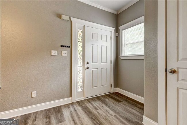 Building Photo - 5370 Campbellton Fairburn Rd