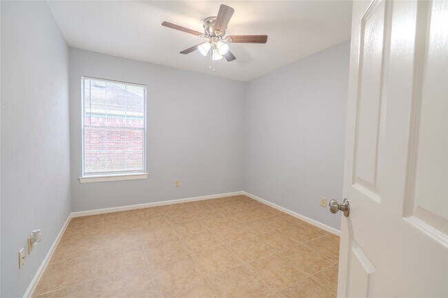 Building Photo - 13710 Sablegarden Ln