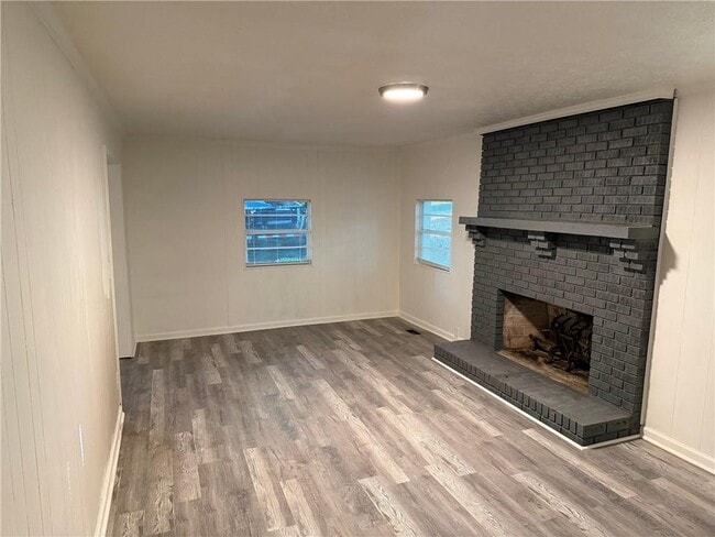 Building Photo - 1159 Tamarack Trail