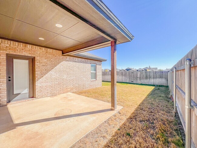 Building Photo - 5917 Harvard St