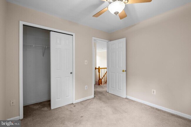 Building Photo - 8913 Tonbridge Terrace