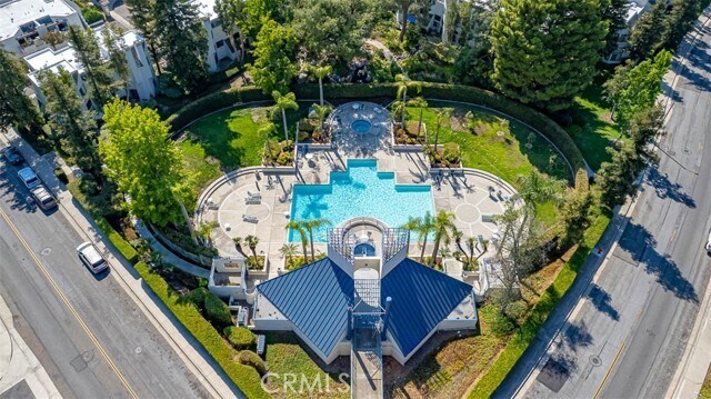 Building Photo - 5744 E Creekside Ave