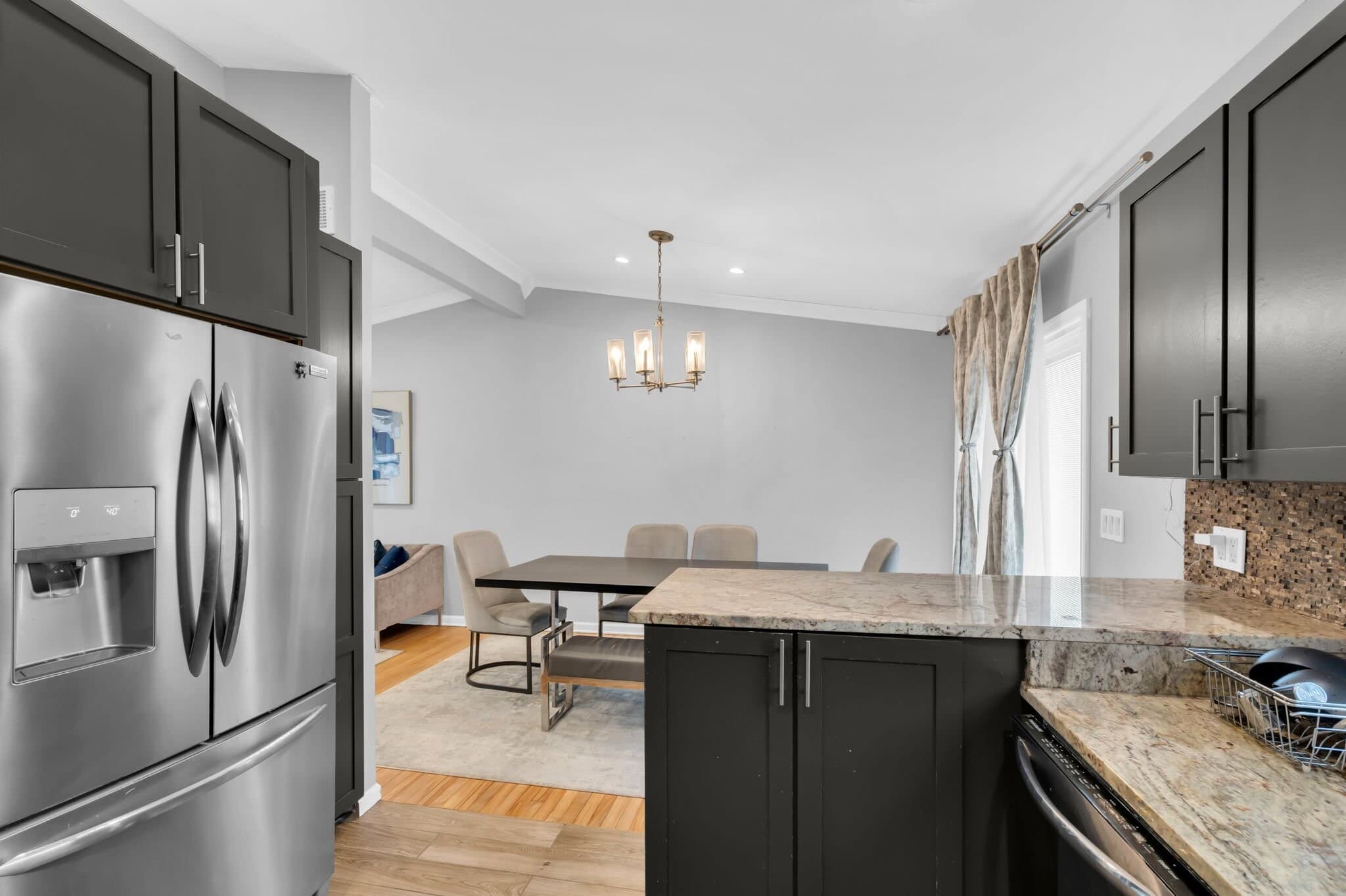 Building Photo - 56 Grace Dr