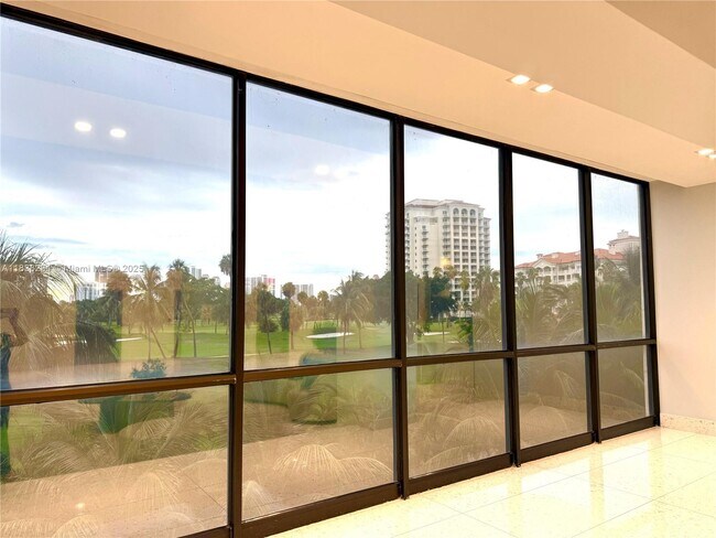 Building Photo - 20335 W Country Club Dr