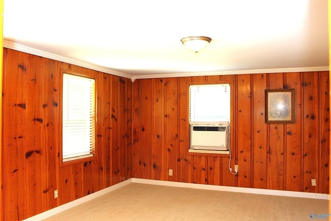Building Photo - 152 Clutts Rd