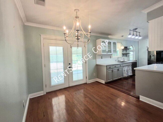 Building Photo - 26421 Torrey Pines Dr